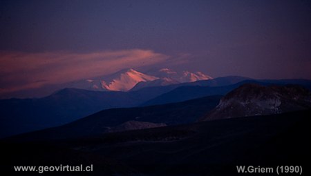 Vista a los Tres Cruces en la noche - Andes de Atacama, Chile