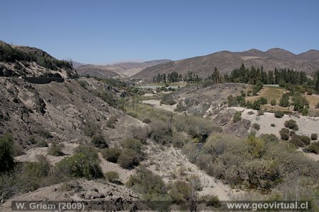 El valle del r�o Huasco en las alturas de Cha�ar Blanco - Atacama, Chile