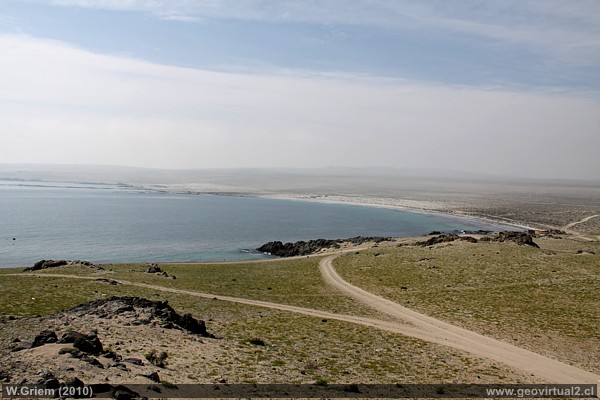 Der Strand bei El Salado in der Atacama Wüste in Chile