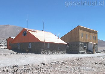 Refugio CONAF cerca de la Laguna Negro Francisco - Regi�n Atacama, Chile
