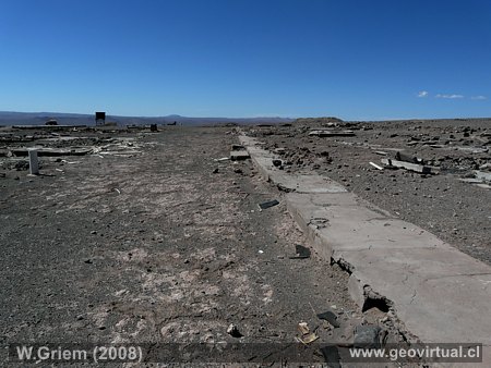 Altamira  - Ruinen inmitten der Atacama-W�ste