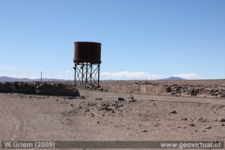 Estaci�n Altamira en el desierto Atacama, Chile