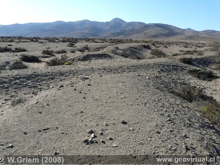 Diferentes terraplenes de la l�nea ferroviaria en Canto de Agua / hacia Carrizal Alto.
