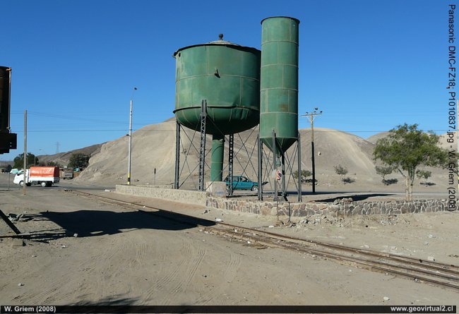 Wasserbehälter am Bahnhof von Diego de Almagro , Atacama - Chile