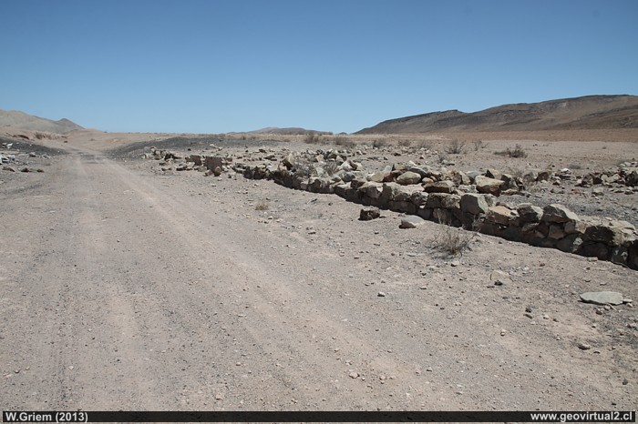 Ehemalige Eisenbahnlinie zu den Silberminen nach Chañarcillo, ehemalige Station Molle, Atacama Region - Chile