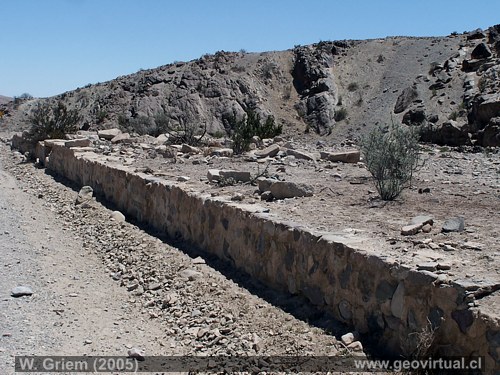 Bahnsteig in der Atacama W�ste - die letzten Reste der Carrizal Bahn