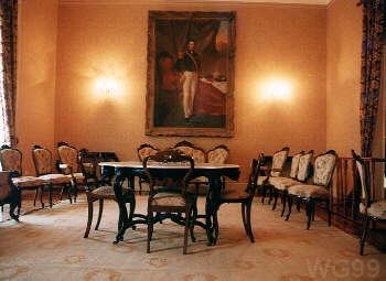 Interior del Museo Regional de Copiapo: Sala de la Familia Matta