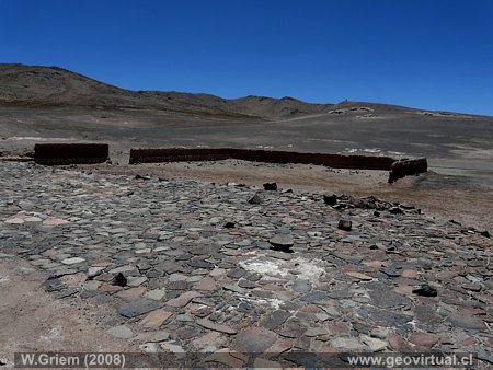 Patio de la mina de b�rax en el Salar de Pedernales
