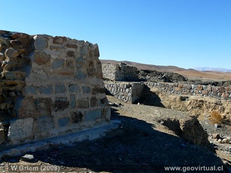 Ruinas del Pueblo Tres Puntas en la Regi�n Atacama (Chile). 