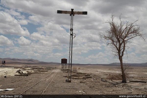 Estación ffcc Catalina en el desierto de Atacama, Chile