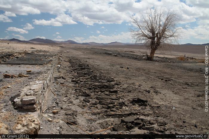 Estación Ovalo en el cantón de Salitre de Taltal, Desierto de Atacama, Chile