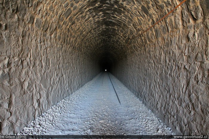 Túnel Cavilolén, ferrocarril longitudinal Norte, Región de Coquimbo, Chile