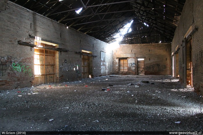 Interior de la estación ferrocarril de Catapilco, Chile