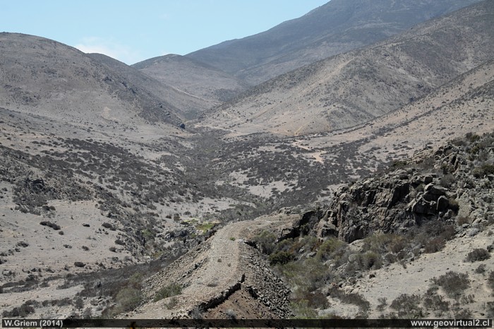 Linea ferra a la mina El Tofo, Chile