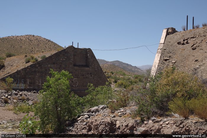Longitudinal histórico del portezuelo Espino en Chile