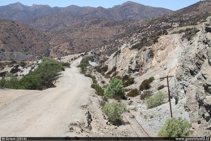 Paisaje y linea ferrea en Las Cardas, entre Ovalle y Coquimbo