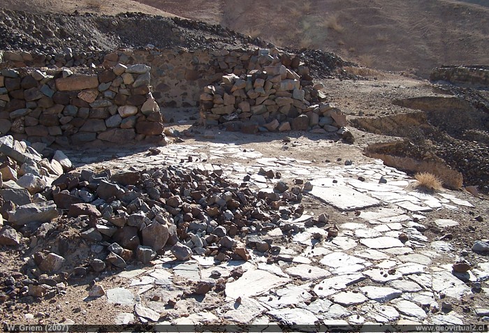 Ruinas de las minas del sector de Garín Viejo