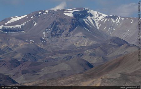 Cerro Jotabeche en los Andes de Atacama, Chile