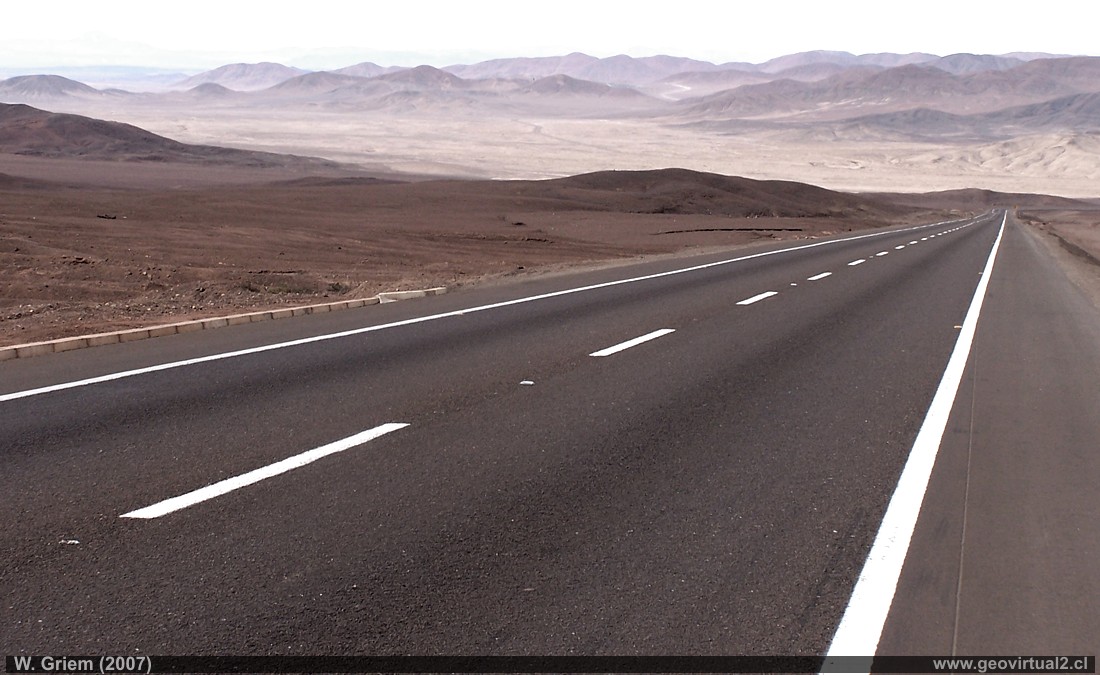 Pan American Highway in the Atacama desert, Chile