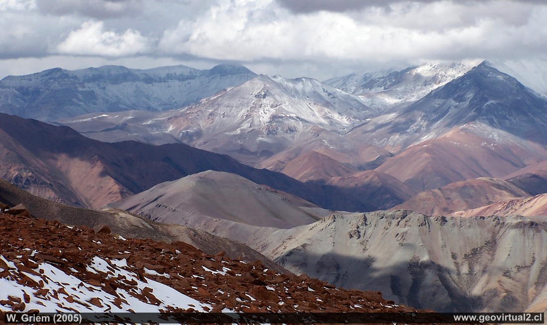 Panorama from Cachitos pass, Atacama desert, Chile: Jotabeche mountain
