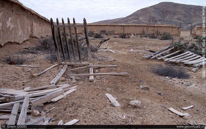 Cementerio de Juan Godoy de Chañarcillo; Region de Atacama - Chile