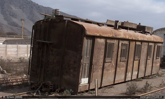 Carro en el patio de la estación de ferrocarriles de Copiapo, Region de Atacama - Chile