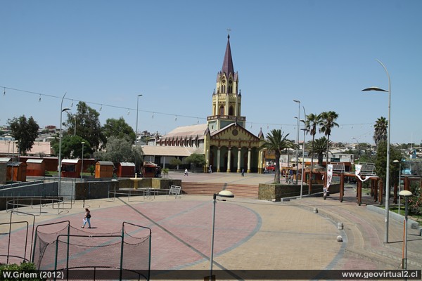 Die Plaza von Caldera in der Atacama Region, Chile