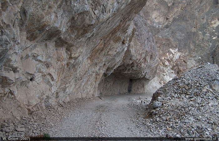 Camino a la mina Flor de Puquios, Región de Atacama - Chile